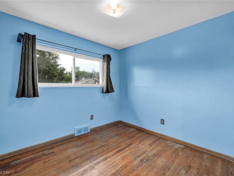 6314 Adair Drive, Brook Park, OH 44142 Photo 24