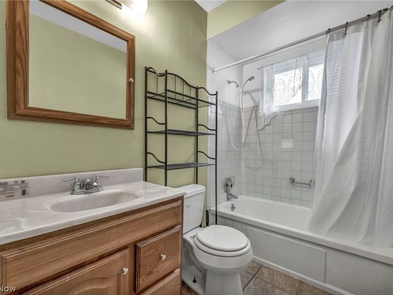 6314 Adair Drive, Brook Park, OH 44142 Photo 36