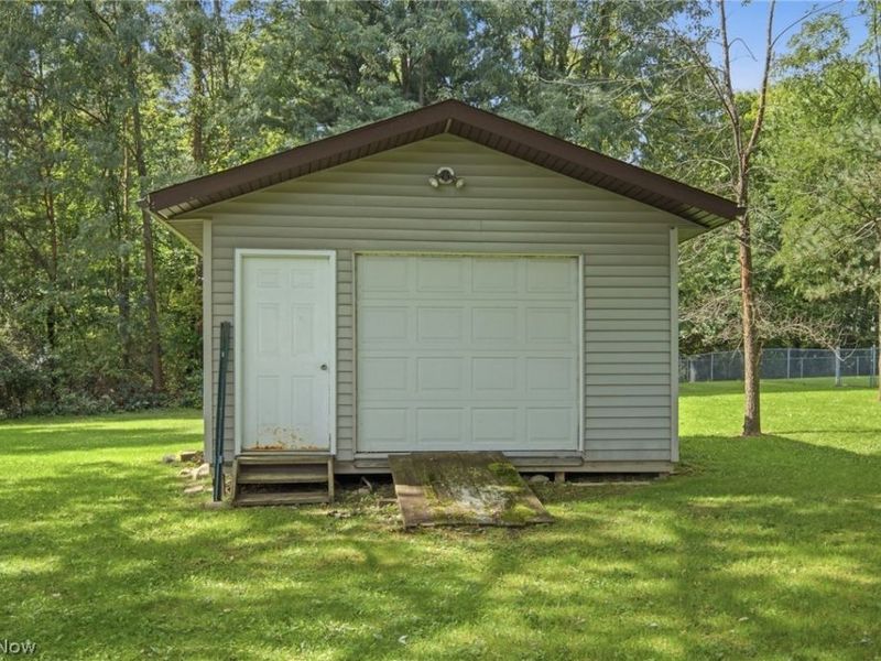 18328 Haskins Road, Chagrin Falls, OH 44023 Photo 31