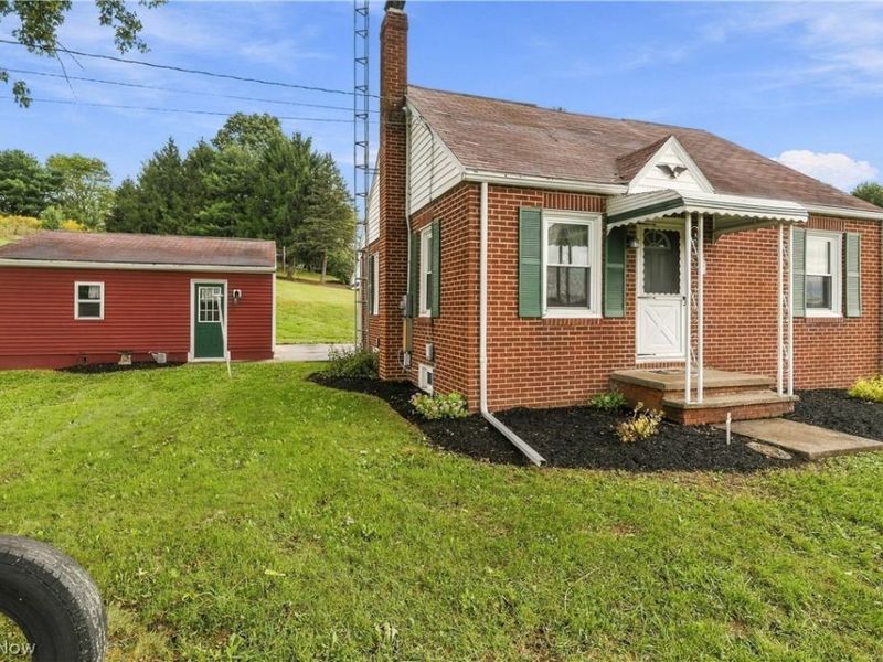 5207 Manchester Avenue SW, Navarre, OH 44662 Photo 4