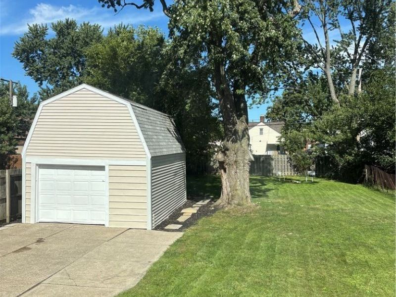 16814 Westdale Avenue, Cleveland, OH 44135 Photo 21