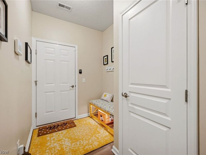 8009 Amberley Drive, Mentor, OH 44060 Photo 31