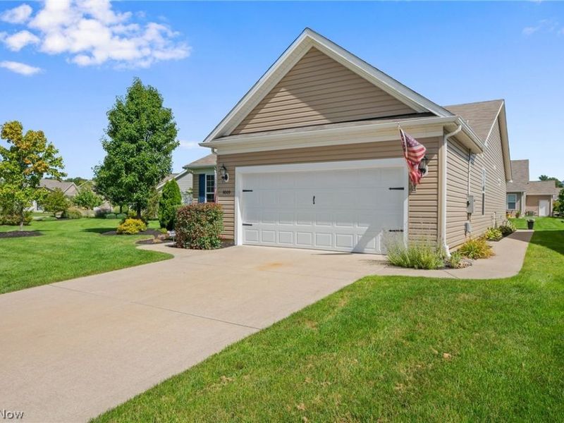 8009 Amberley Drive, Mentor, OH 44060 Photo 32