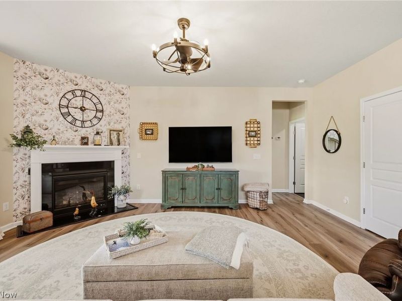 8009 Amberley Drive, Mentor, OH 44060 Photo 7