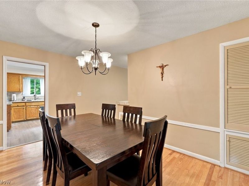 5988 Louis Drive, North Olmsted, OH 44070 Photo 12