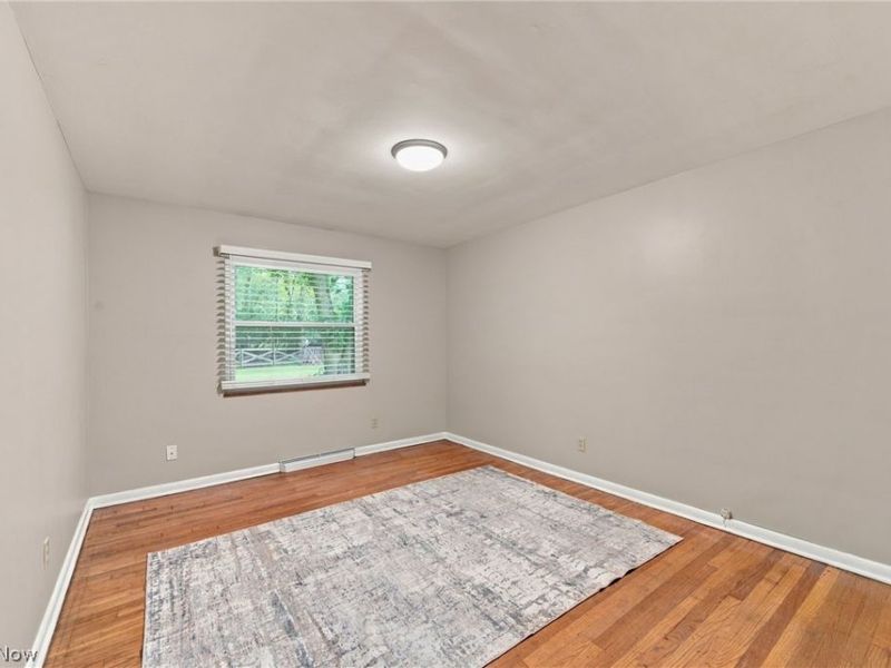 5988 Louis Drive, North Olmsted, OH 44070 Photo 27