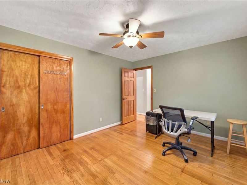 5988 Louis Drive, North Olmsted, OH 44070 Photo 30