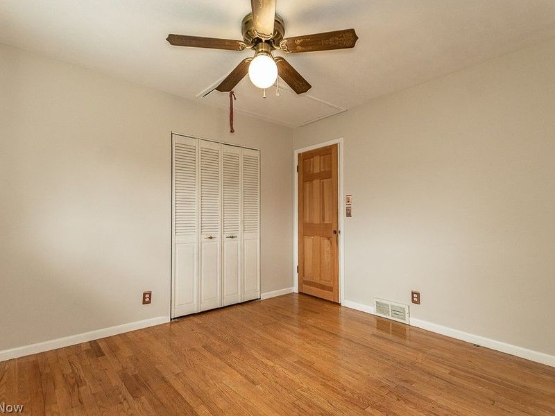 30140 Regent Road, Wickliffe, OH 44092 Photo 18