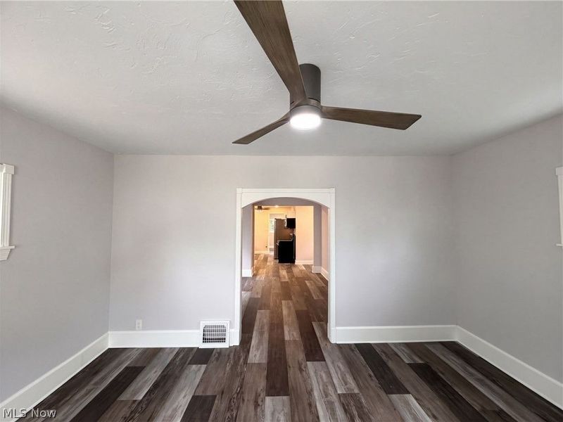 3209 Tampa Avenue, Cleveland, OH 44109 Photo 10