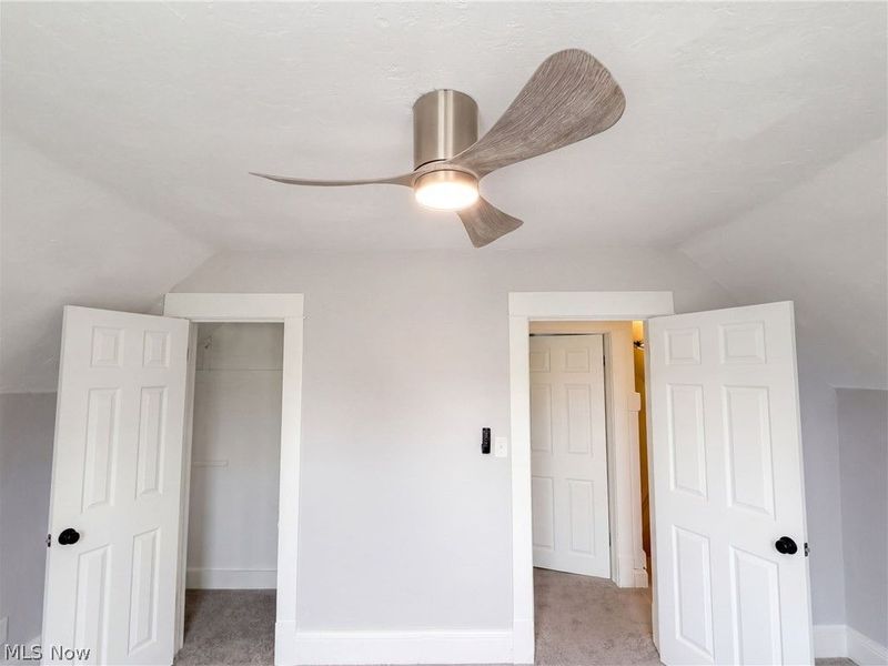 3209 Tampa Avenue, Cleveland, OH 44109 Photo 12