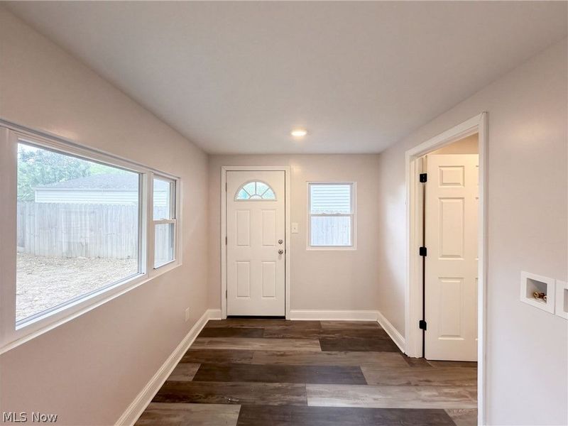 3209 Tampa Avenue, Cleveland, OH 44109 Photo 18