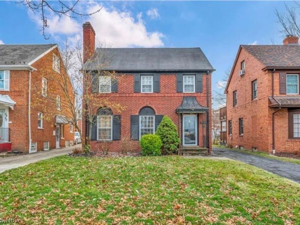 3946 Lansdale Road , University Heights, OH 44118