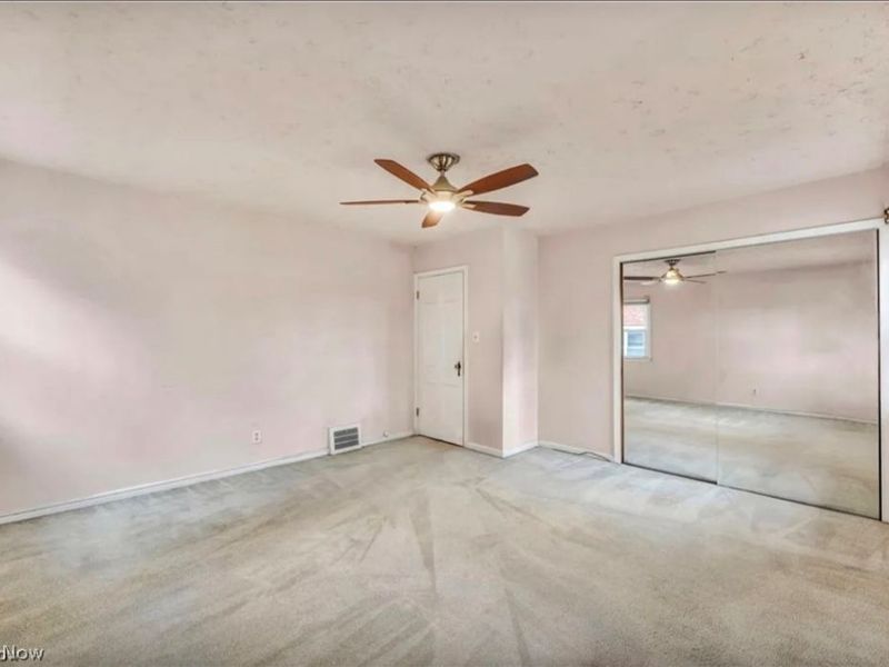 3946 Lansdale Road, University Heights, OH 44118 Photo 6
