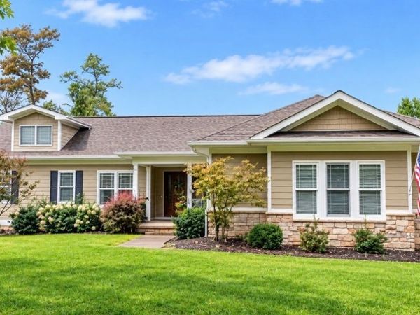 68740 Shepard Drive , St Clairsville, OH 43950