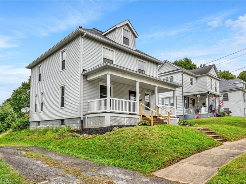913 Foster Avenue, Cambridge, OH 43725 Photo 2
