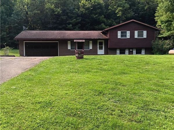12670 Long Street , Byesville, OH 43723