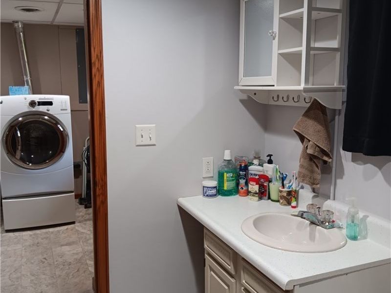 12670 Long Street, Byesville, OH 43723 Photo 14