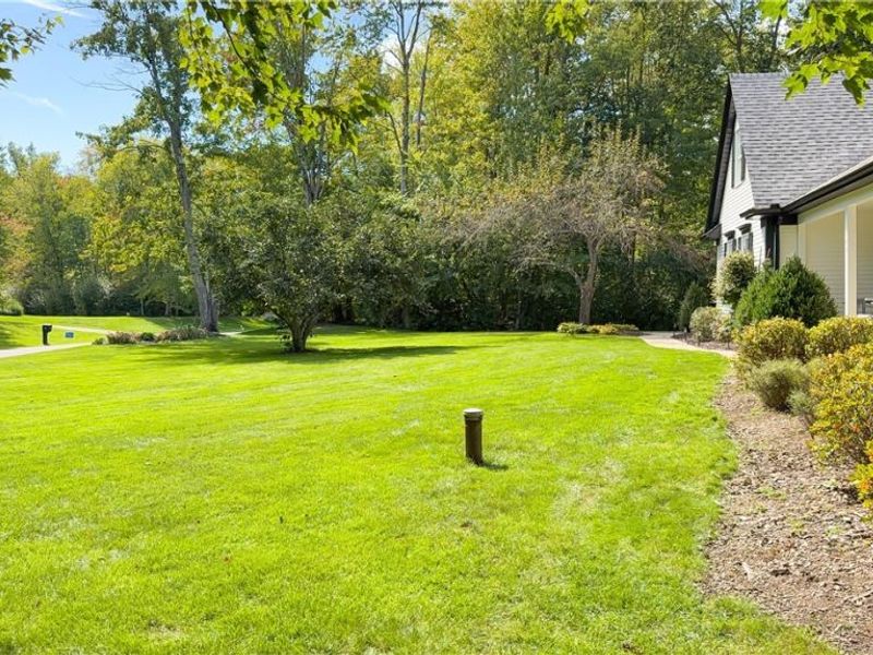 698 Deep Woods Drive, Aurora, OH 44202 Photo 35