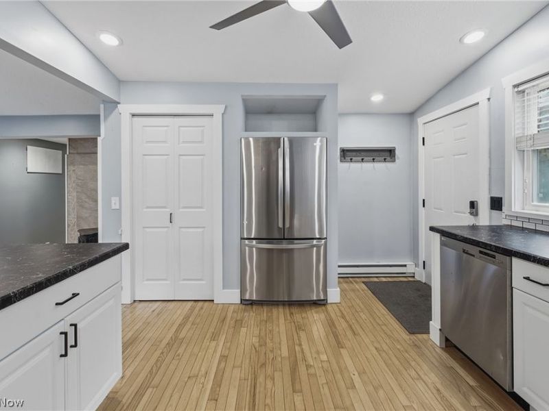 5104 Arlington Road, Green, OH 44720 Photo 14