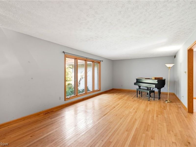 6979 Taylor Road, Clinton, OH 44216 Photo 3