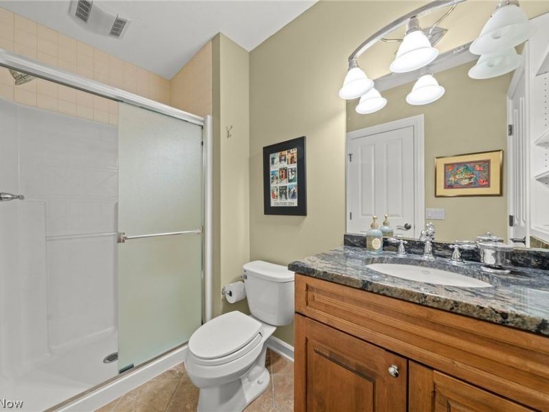 282 W Edinburgh Drive, Highland Heights, OH 44143 Photo 39
