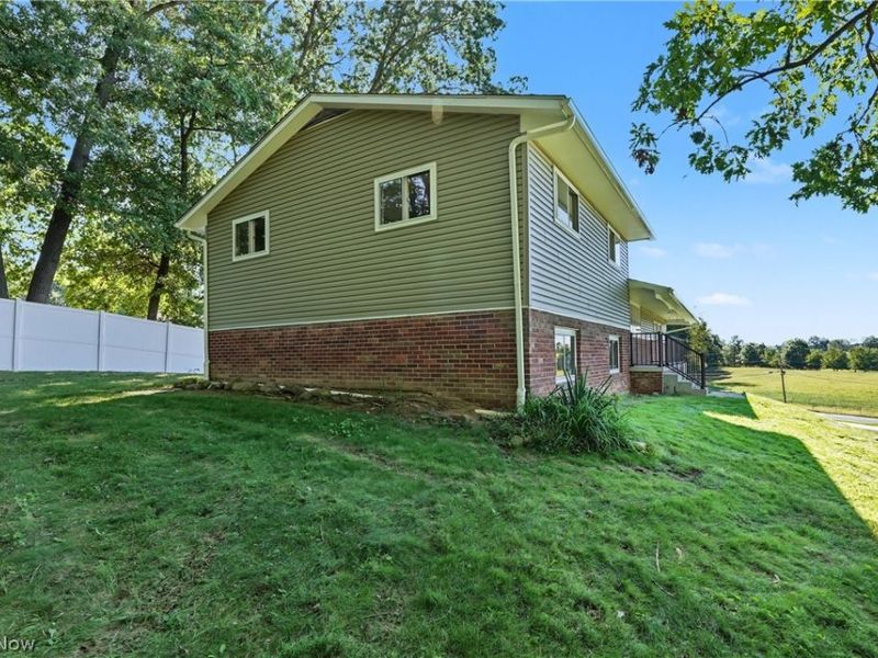 11121 Lafayette Drive NW, Canal Fulton, OH 44614 Photo 40