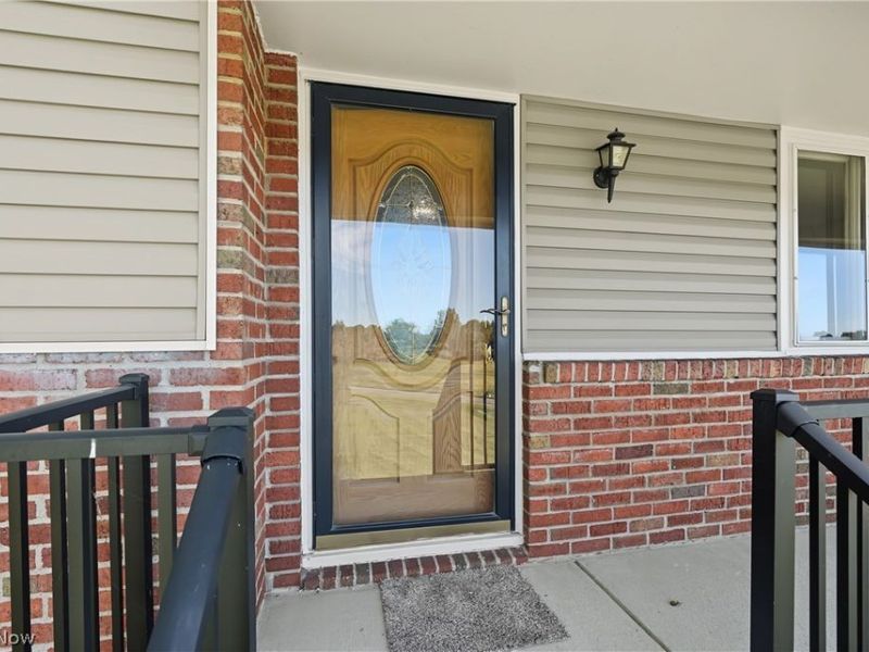 11121 Lafayette Drive NW, Canal Fulton, OH 44614 Photo 5
