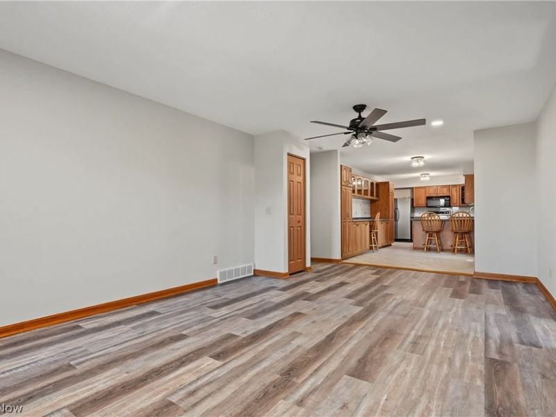 11121 Lafayette Drive NW, Canal Fulton, OH 44614 Photo 8