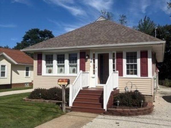 48 21st Street NW, Massillon, OH 44647