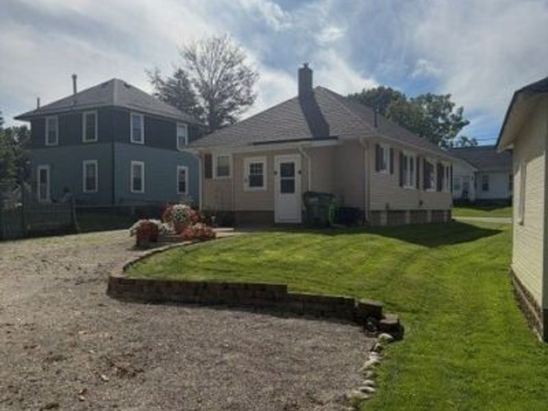 48 21st Street NW, Massillon, OH 44647 Photo 4