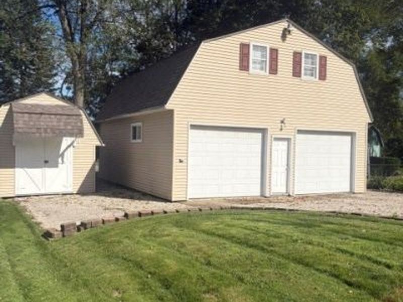 48 21st Street NW, Massillon, OH 44647 Photo 5