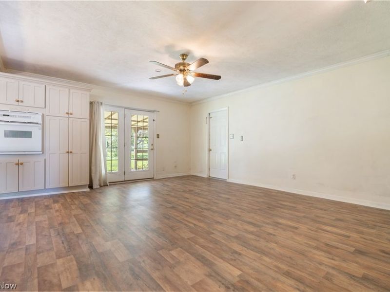 1566 Beechview Avenue , Alliance, OH 44601 Photo 11