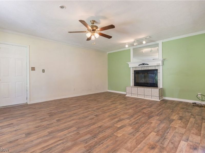 1566 Beechview Avenue , Alliance, OH 44601 Photo 12
