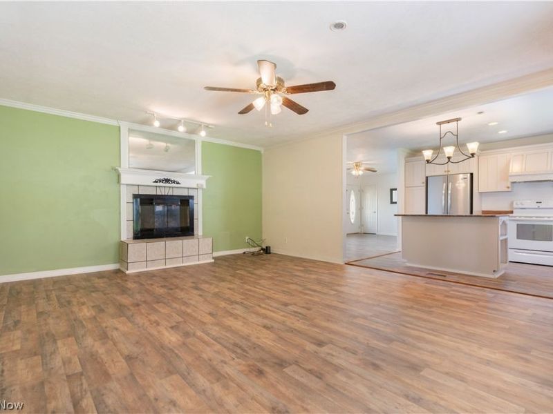 1566 Beechview Avenue , Alliance, OH 44601 Photo 14