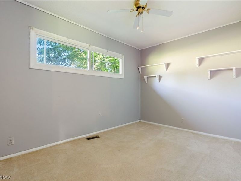 1566 Beechview Avenue , Alliance, OH 44601 Photo 19