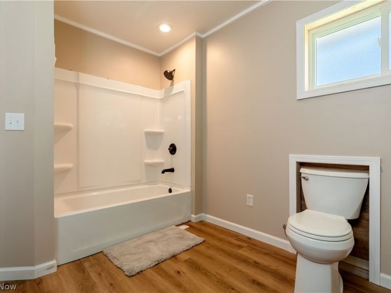1566 Beechview Avenue , Alliance, OH 44601 Photo 23