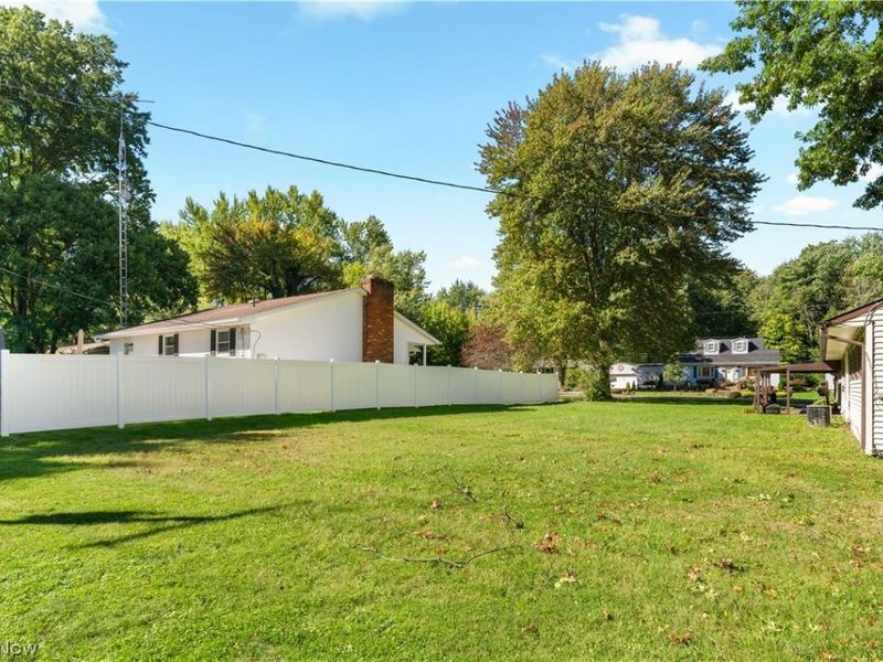 1566 Beechview Avenue , Alliance, OH 44601 Photo 29