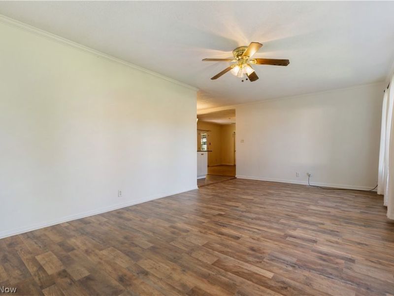 1566 Beechview Avenue , Alliance, OH 44601 Photo 3