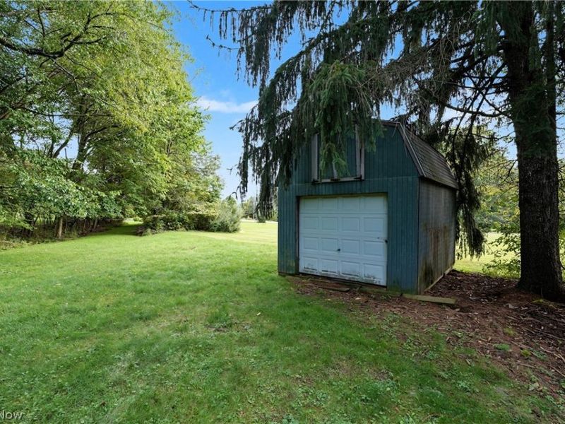 48051 Allegheny Trail, Negley, OH 44441 Photo 40