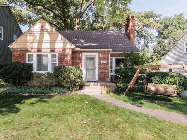 493 Malvern Road , Akron, OH 44303