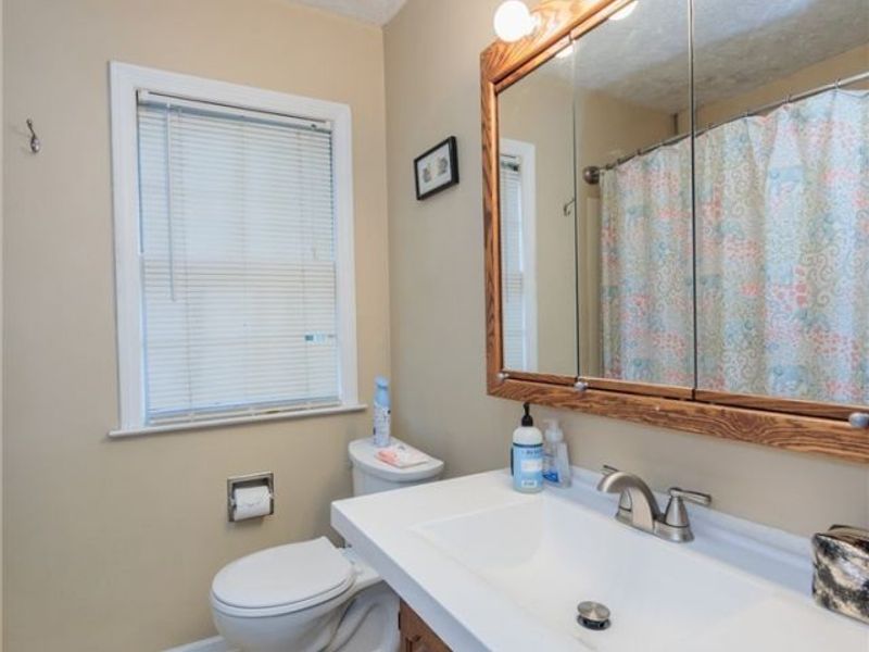 493 Malvern Road, Akron, OH 44303 Photo 18
