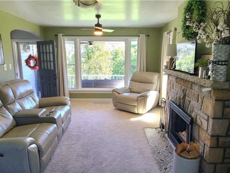 1402 Colerain Pike, Martins Ferry, OH 43935 Photo 11