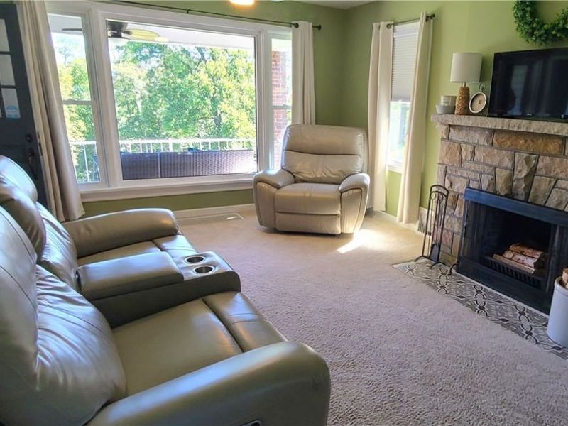 1402 Colerain Pike, Martins Ferry, OH 43935 Photo 12