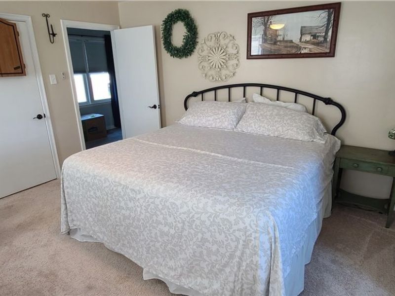 1402 Colerain Pike, Martins Ferry, OH 43935 Photo 31