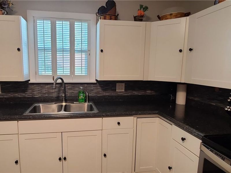 1402 Colerain Pike, Martins Ferry, OH 43935 Photo 8
