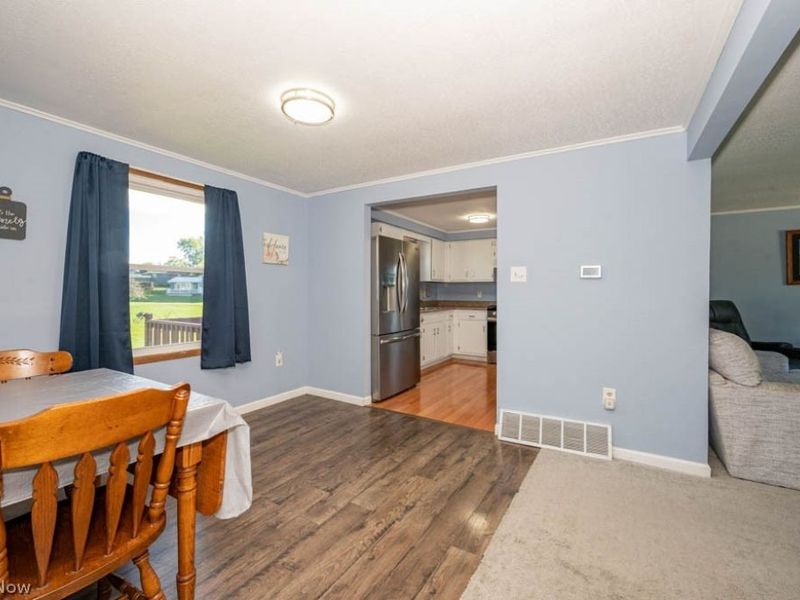 3344 Berrywood Avenue SW, Canton, OH 44706 Photo 9