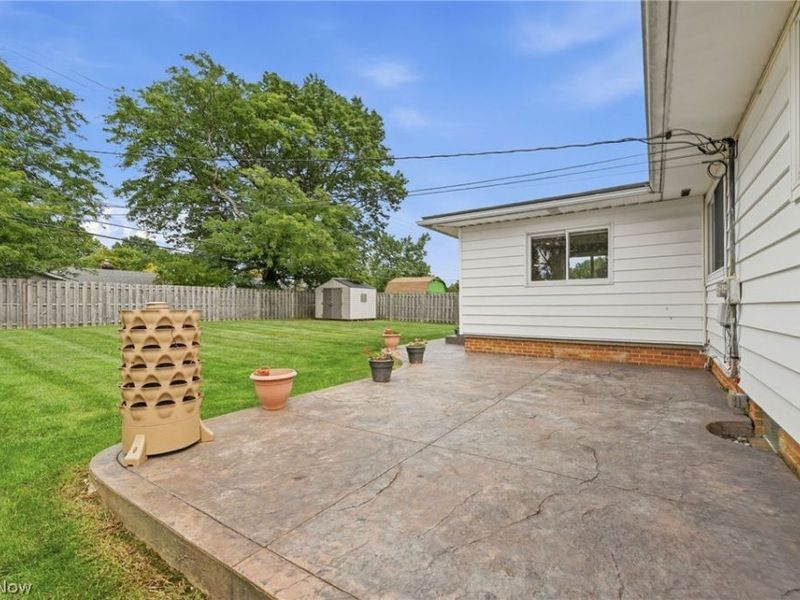 7930 Selwick Drive , Parma, OH 44129 Photo 35