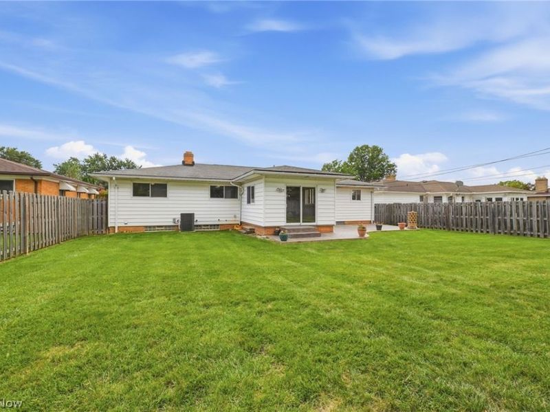 7930 Selwick Drive , Parma, OH 44129 Photo 36