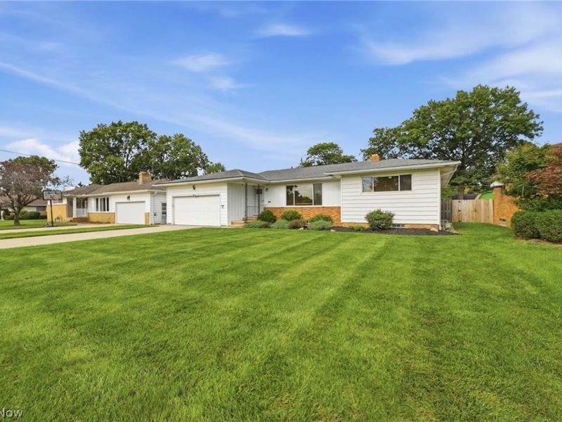 7930 Selwick Drive , Parma, OH 44129 Photo 38