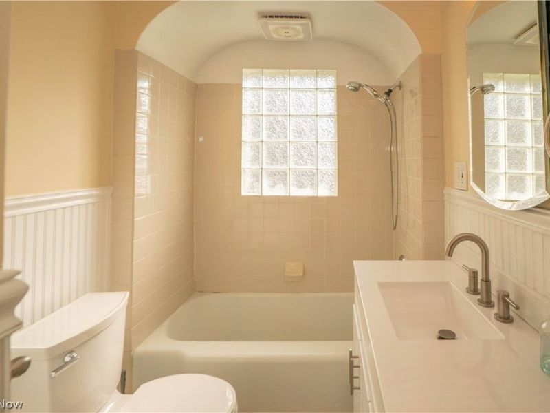 216 6th Street NE, North Canton, OH 44720 Photo 26